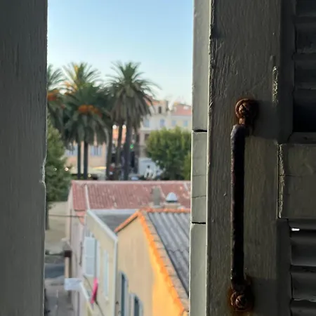 Apartment Joli Bien Place